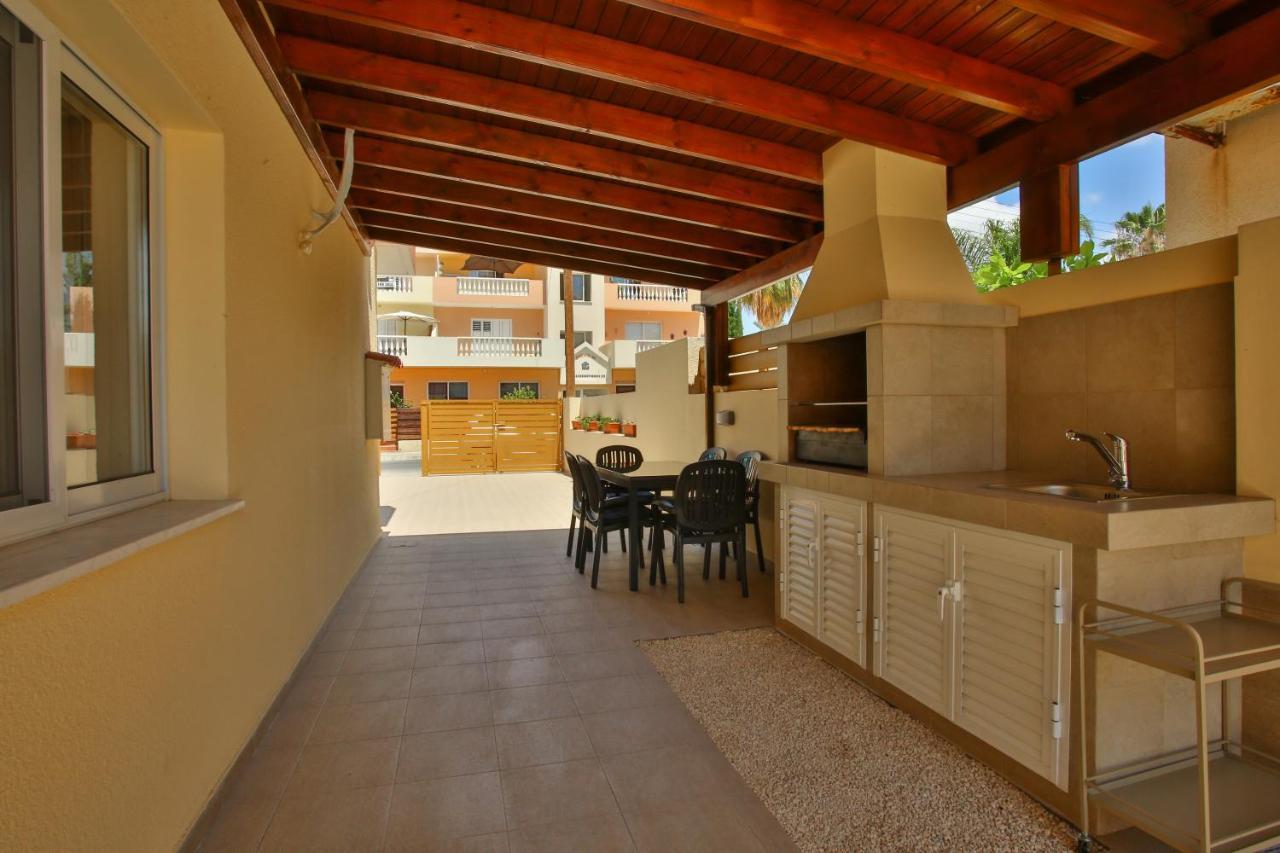 Star House Villa Paphos Exterior photo